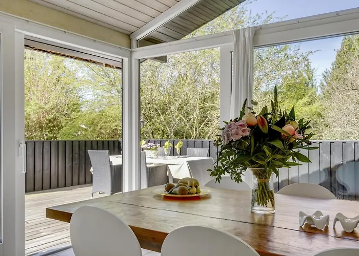 Ferienhaus In With Kitchen